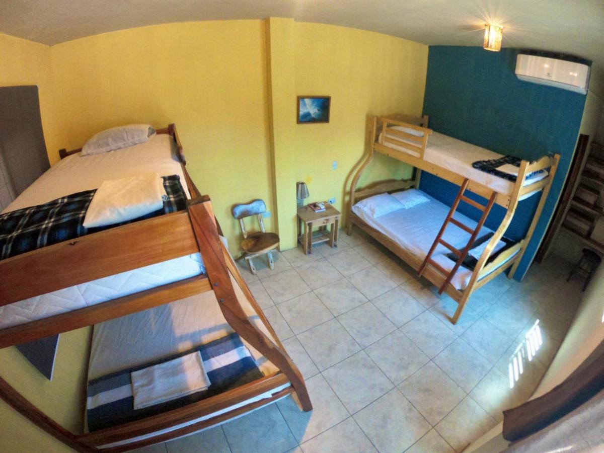 Hostal Moai Montanita Bagian luar foto