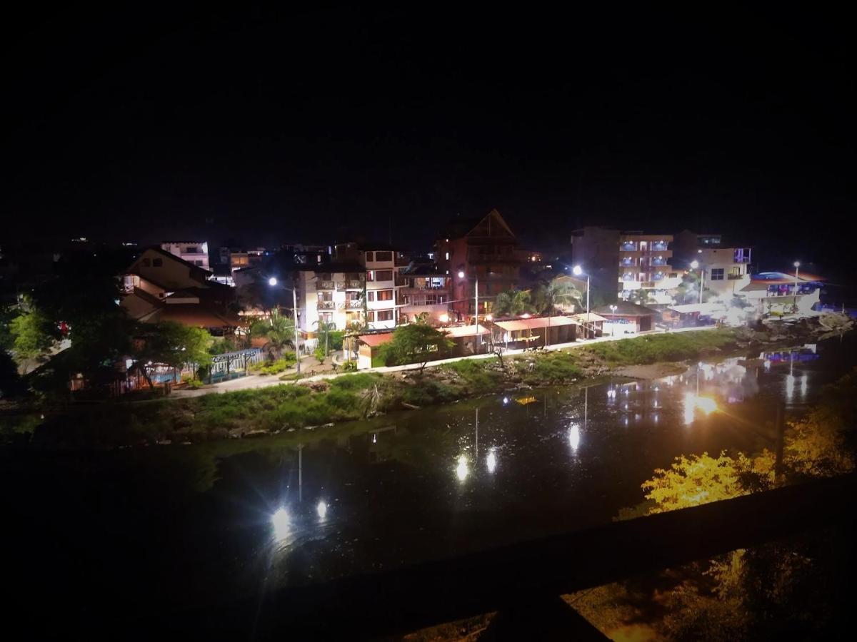 Hostal Moai Montanita Bagian luar foto
