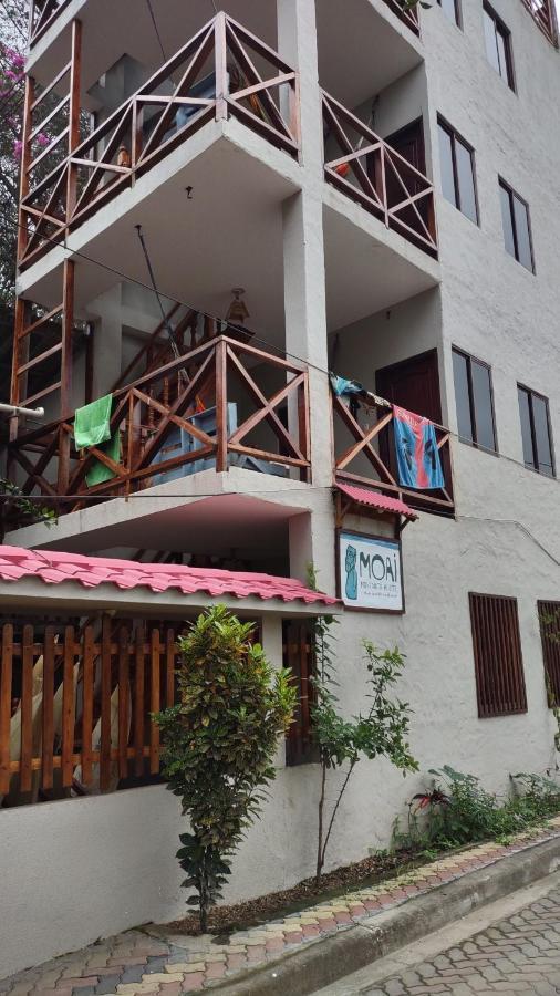Hostal Moai Montanita Bagian luar foto