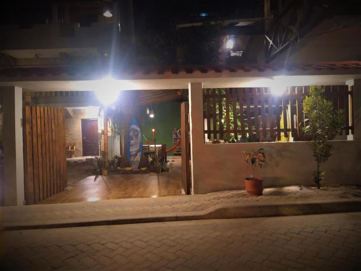 Hostal Moai Montanita Bagian luar foto