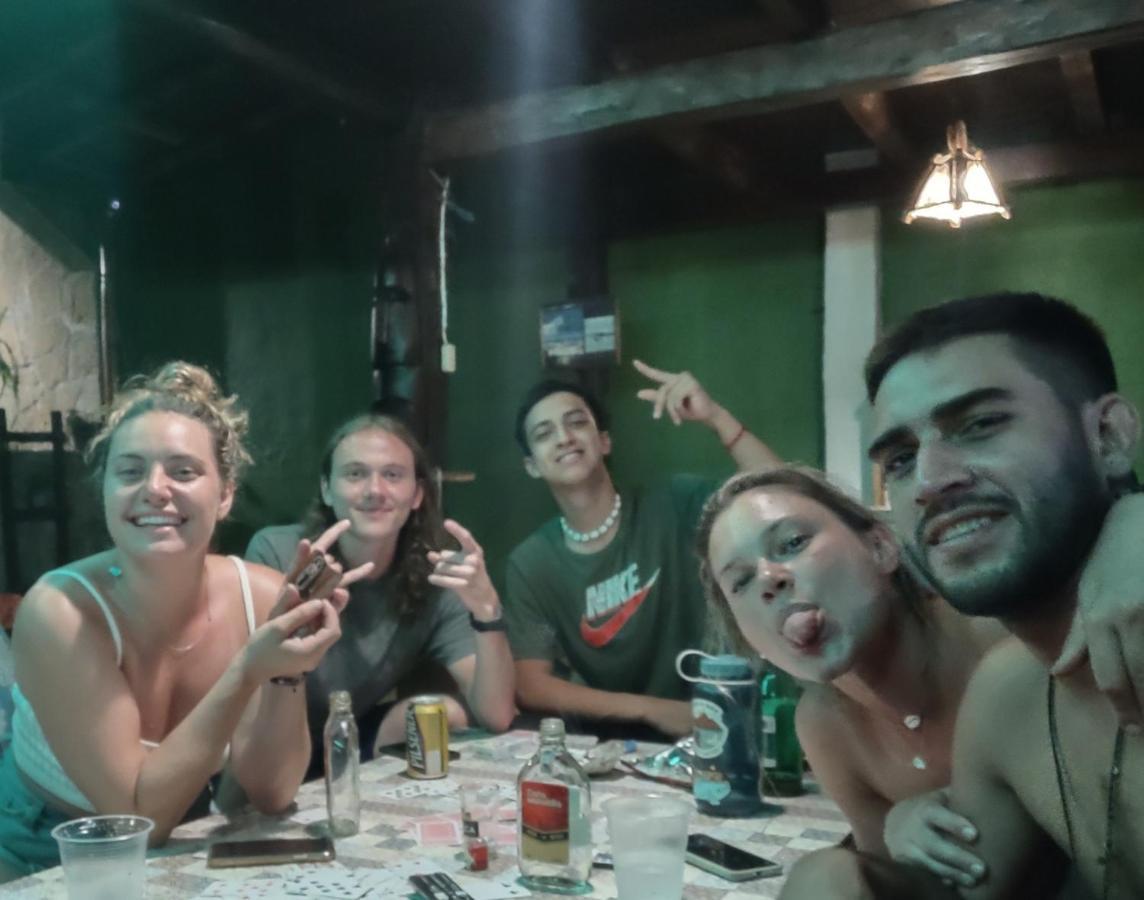 Hostal Moai Montanita Bagian luar foto