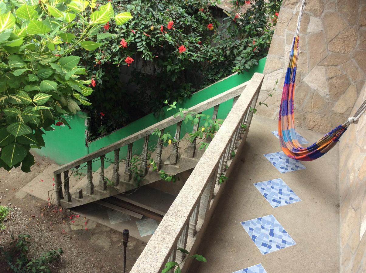 Hostal Moai Montanita Bagian luar foto