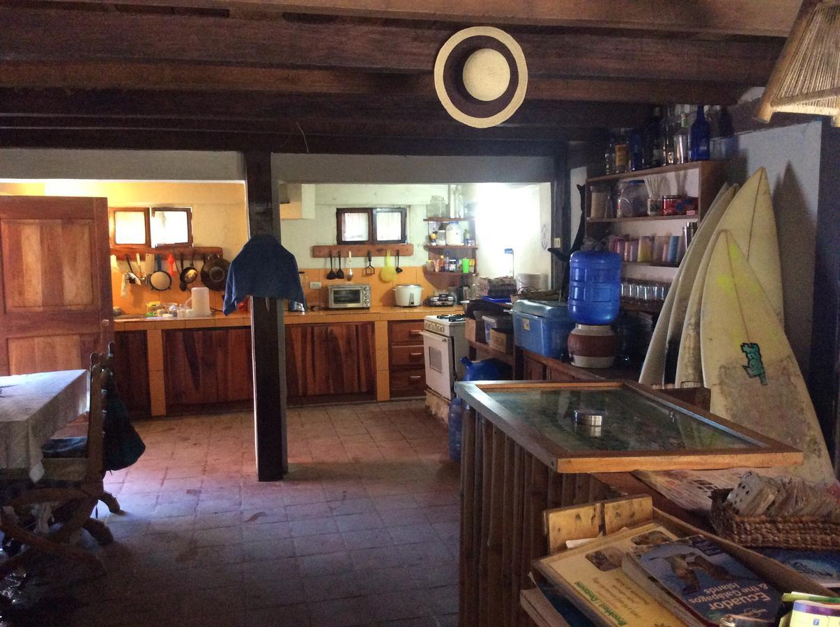 Hostal Moai Montanita Bagian luar foto