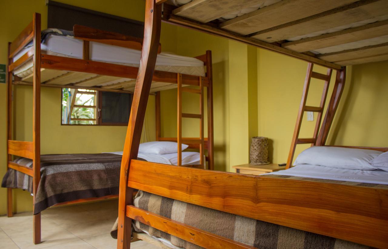 Hostal Moai Montanita Bagian luar foto